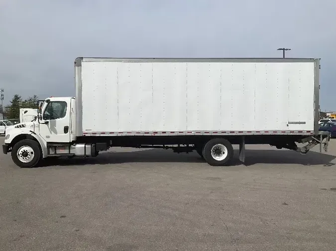 2019 Freightliner M2