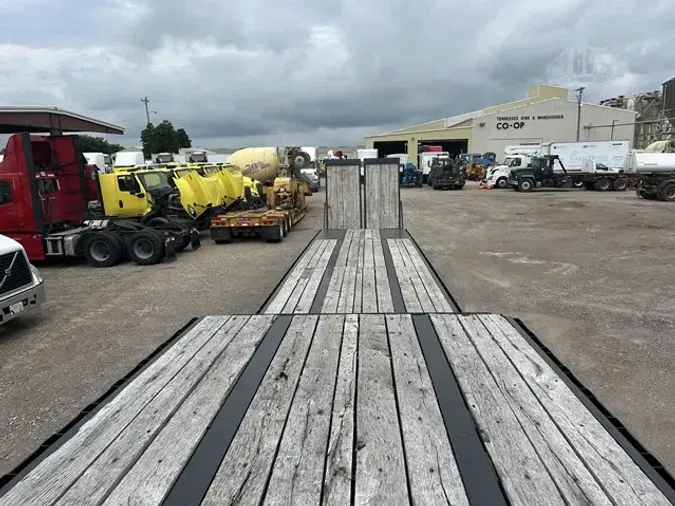2023 RAMPANT 25 TON/ 51 FT LOWBOY