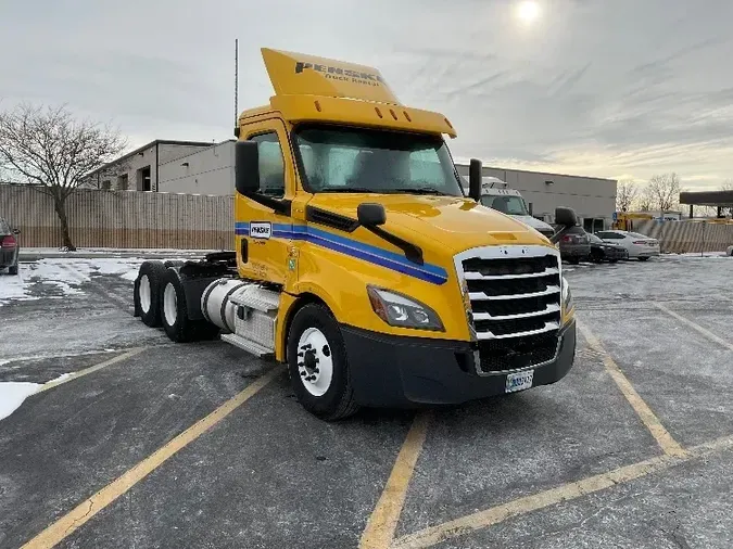 2020 Freightliner T12664STf204a3b82c1585c7d017c250351a3368