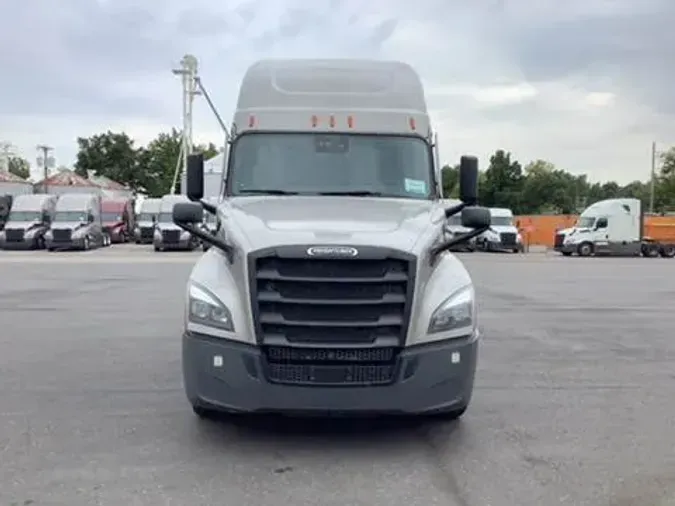 2023 Freightliner Cascadia