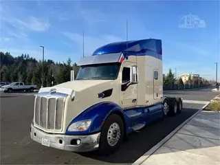 2015 PETERBILT 579