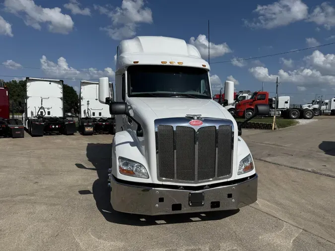 2022 Peterbilt 579