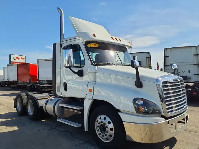 2018 FREIGHTLINER/MERCEDES CASCADIA 125