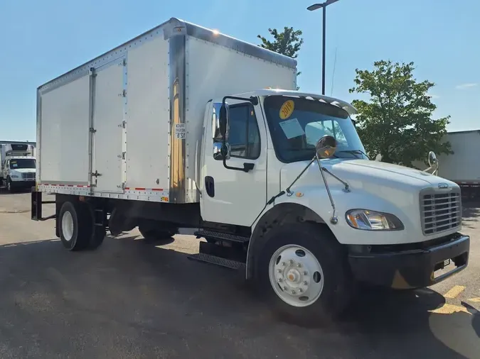 2019 FREIGHTLINER M2 106