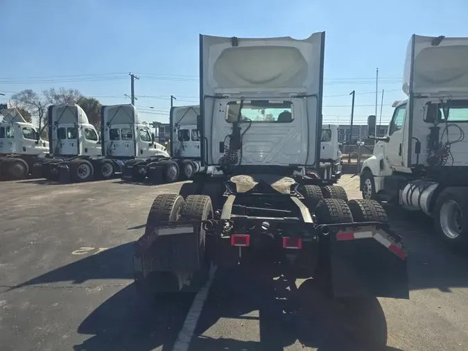 2020 NAVISTAR INTERNATIONAL LT625 DAYCAB T/Af210206654e9eb6b85b0ac11363eff33