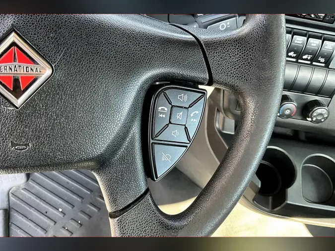 2019 INT LT625 6x4