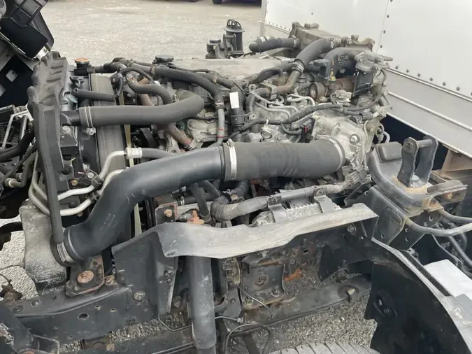 2018 ISUZU NPR