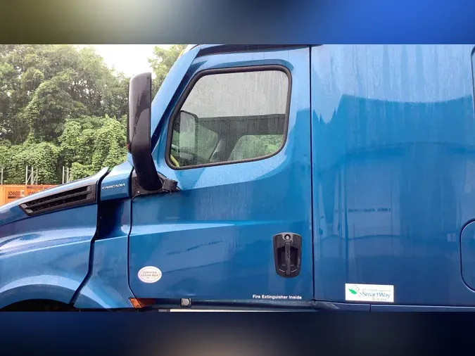 2022 Freightliner Cascadia
