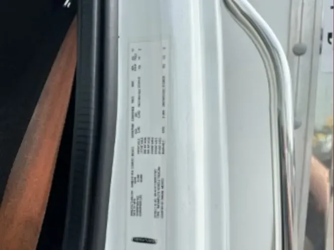 2019 FREIGHTLINER/MERCEDES M2 106