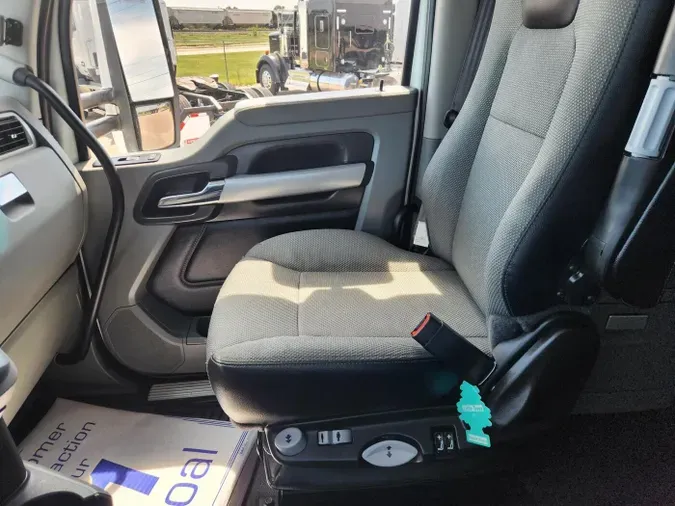 2022 Kenworth T680