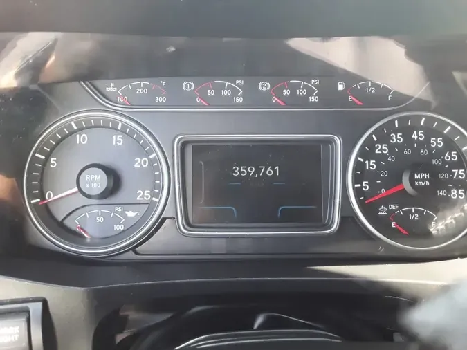 2020 NAVISTAR INTERNATIONAL LT625 SLPR CAB