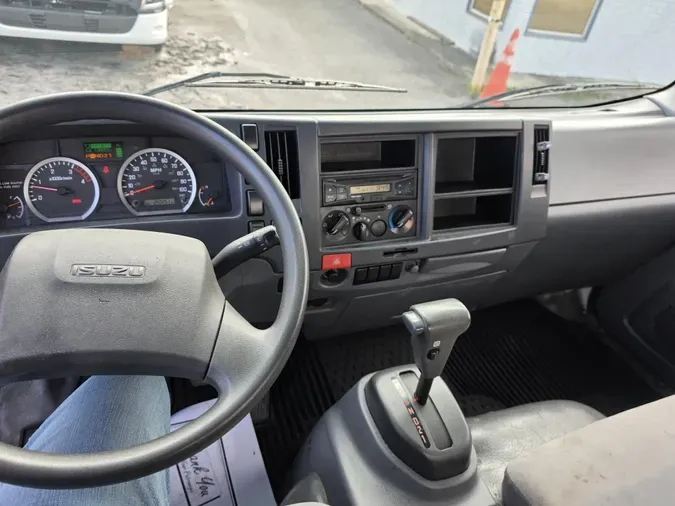 2018 Isuzu NRR