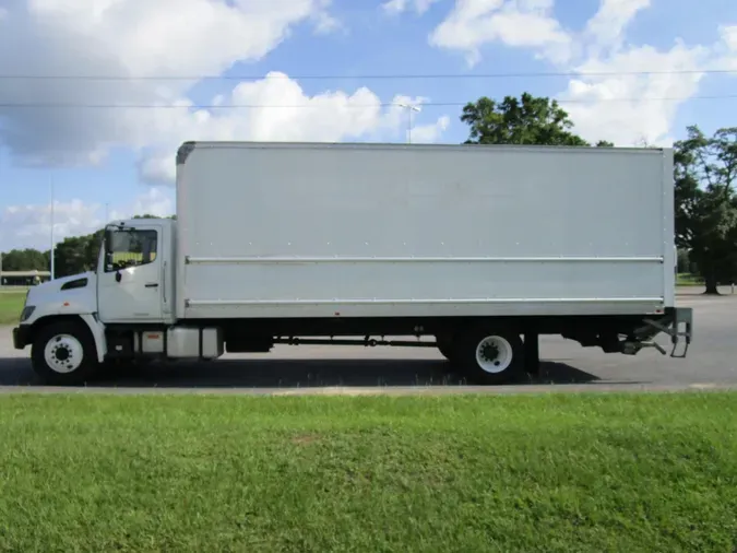 2020 Hino 268A