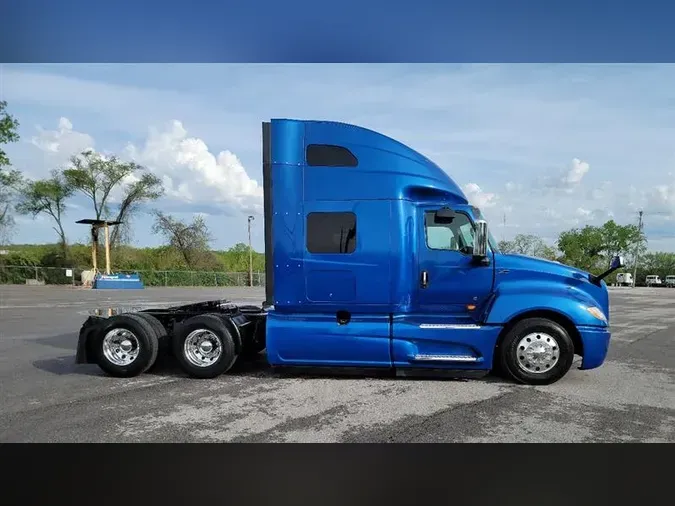 2020 INTERNATIONAL LT