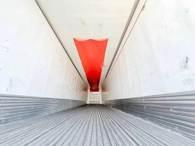 2019 UTILITY VS2RAf227b824b883ee04c546fd87d3f38e74