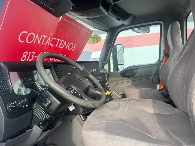 2018 NAVISTAR INTERNATIONAL LT625 DAYCAB T/A