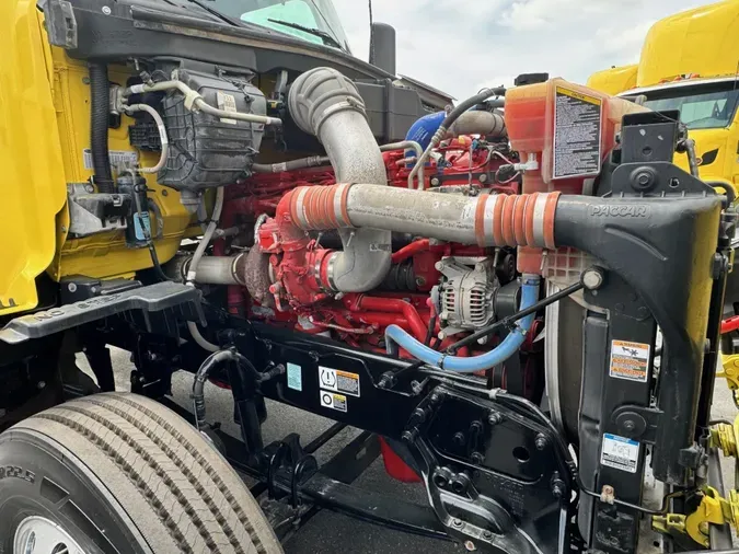 2021 Peterbilt 579