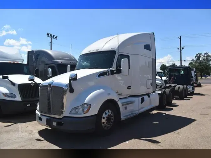 2021 KENWORTH T680f22e56413f7fb24cb923051619650306