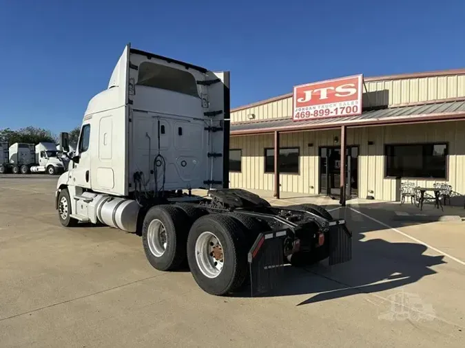 2018 FREIGHTLINER CASCADIA 125