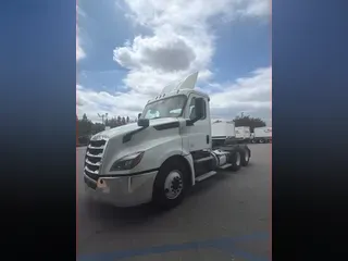 2019 FREIGHTLINER/MERCEDES NEW CASCADIA PX12664