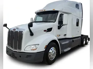 2021 Peterbilt 579
