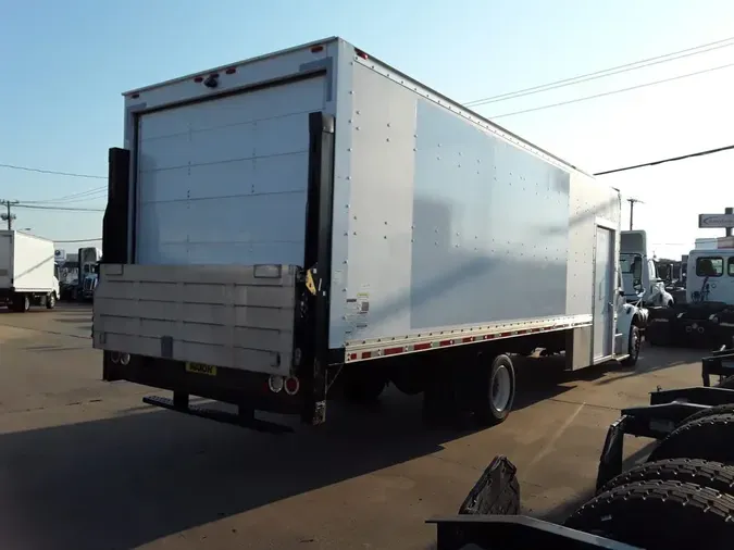 2019 FREIGHTLINER M2 106
