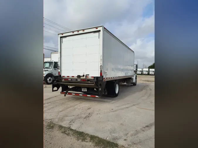 2016 FREIGHTLINER/MERCEDES M2 106