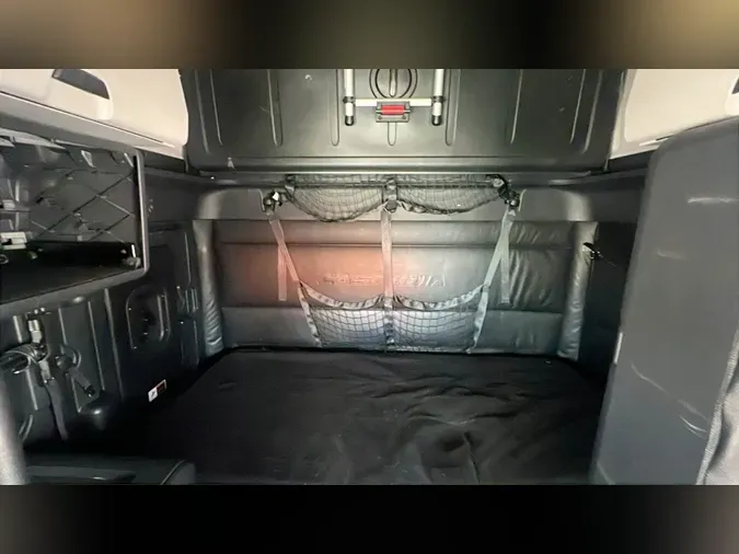 2025 Freightliner Cascadia 126
