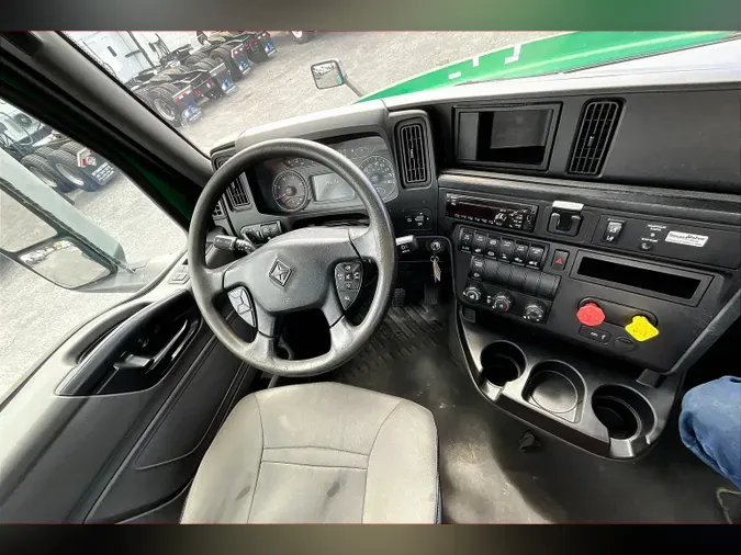 2020 INT LT625 6x4