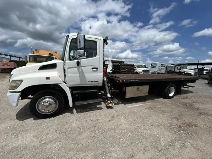 2008 HINO 258LP