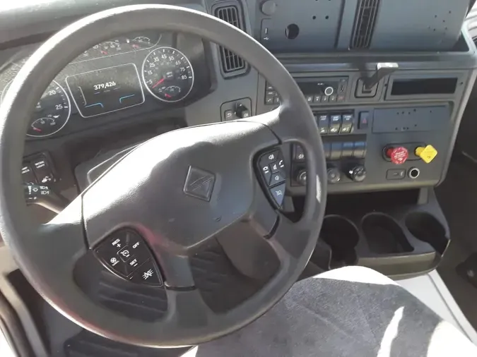 2019 NAVISTAR INTERNATIONAL LT625 DAYCAB T/A