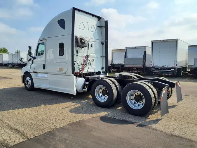 2020 FREIGHTLINER NEW CASCADIA PX12664