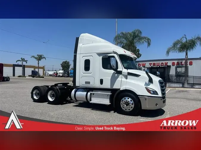 2020 FREIGHTLINER CA116