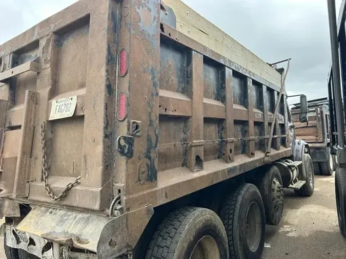 2007 FREIGHTLINER BUSINESS CLASS M2 112