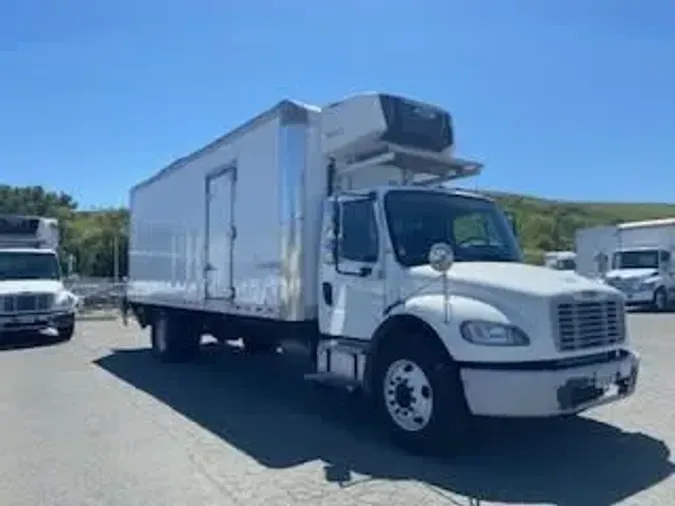 2017 FREIGHTLINER/MERCEDES M2 106