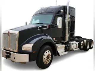 2021 Kenworth T880