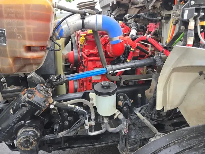 2019 NAVISTAR INTERNATIONAL 4300