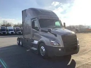 2023 Freightliner Cascadia