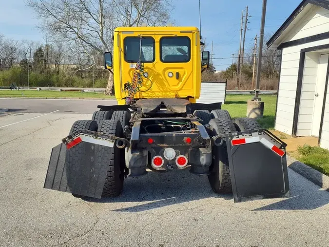 2018 FREIGHTLINER/MERCEDES CASCADIA 113