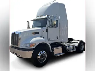 2020 Peterbilt 337