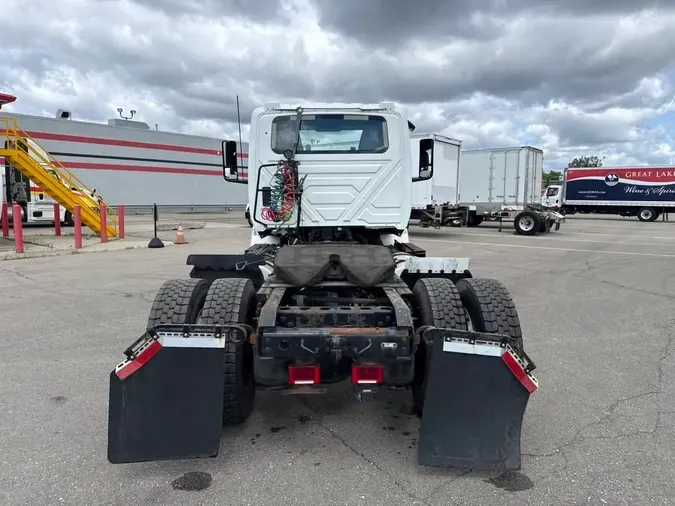 2019 NAVISTAR INTERNATIONAL RH613 DAYCAB S/Af25056b5f5fef3bc03cef73c86f8d942