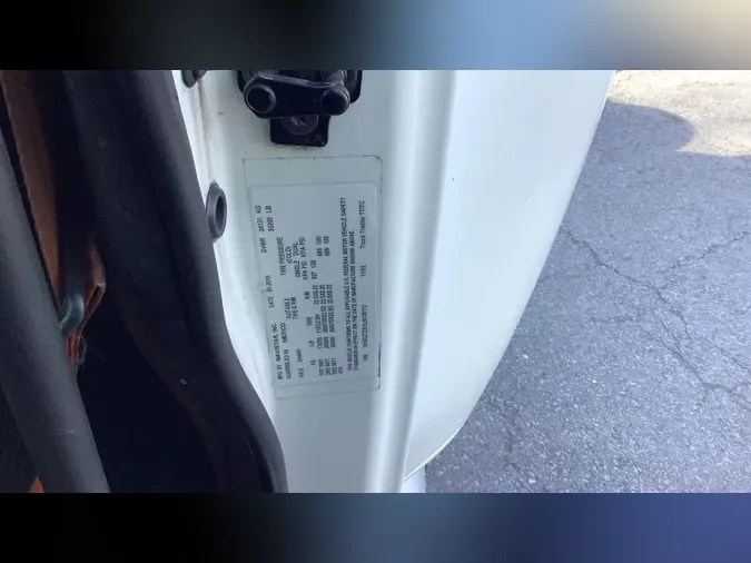 2020 International LTf2532157fece5071d1fbfdf332ffbd92