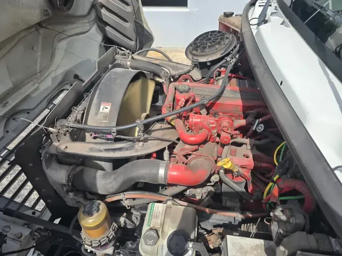 2018 FREIGHTLINER M2 106