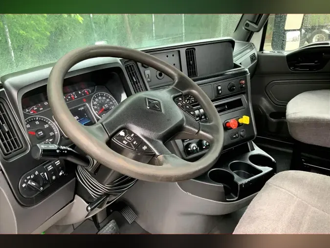 2020 INT LT625 6x4