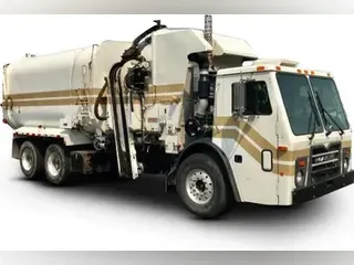 2012 Mack LE Series