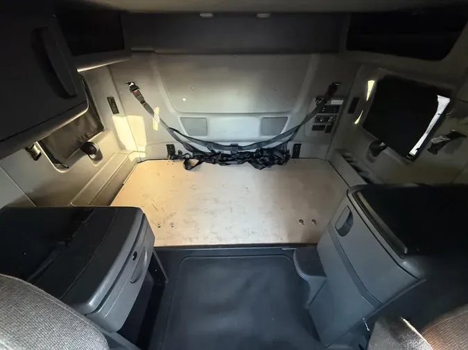 2022 International LT625f25d45dc0d7650a368f5d68f7de2b4bd