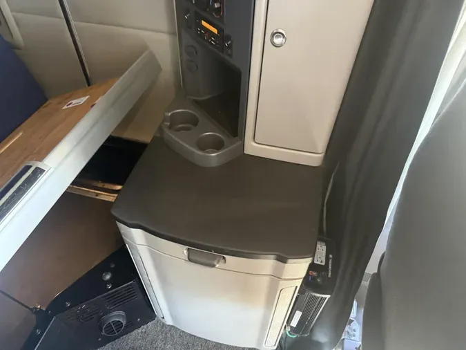 2022 Peterbilt 579f25f630a45c7a89c7c792386c2cbab27