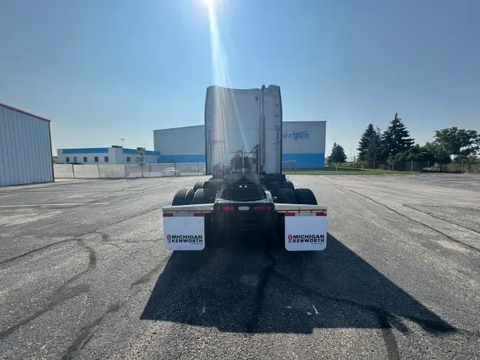 2022 Peterbilt 579