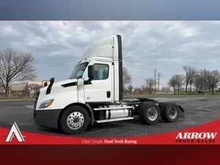 2021 FREIGHTLINER PE116