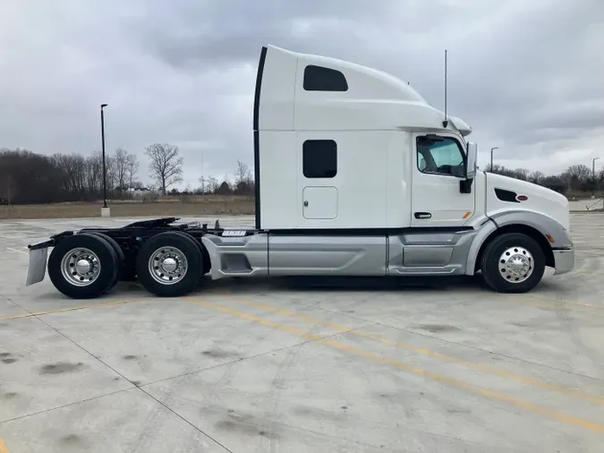 2021 Peterbilt 579